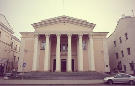 Записки усталого романтика. Национальный академический драматический театр им.М.Горького. Записки усталого романтика. Национальный академический драматический театр им.М.Горького.