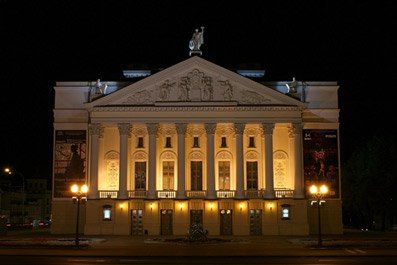 Искатели жемчуга. Татарский театр оперы и балета Искатели жемчуга. Татарский театр оперы и балета