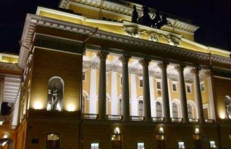 Спектакль НЕЙРОИНТЕГРУМ. Александринский театр Спектакль НЕЙРОИНТЕГРУМ. Александринский театр