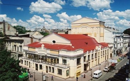 КНЯЗЬ ПОЛНОЛУНИЯ. Одесский русский драматический театр им. А. Иванова КНЯЗЬ ПОЛНОЛУНИЯ. Одесский русский драматический театр им. А. Иванова