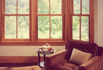 Какие окна лучше установить на даче: пластиковые или деревянные? В чём отличие? Какие окна лучше?