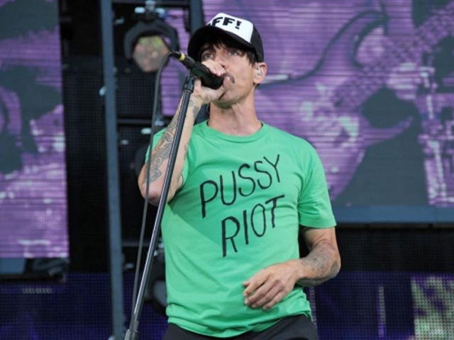 Pussy Riot, Red Hot Chili Peppers Ентоні Кідіс