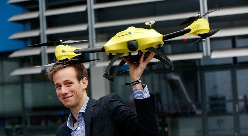 Голландский студент создал прототип дрона для экстренной реанимации