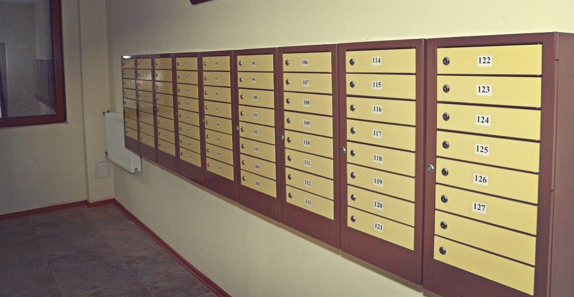 Как выбрать почтовые ящики для подъезда?