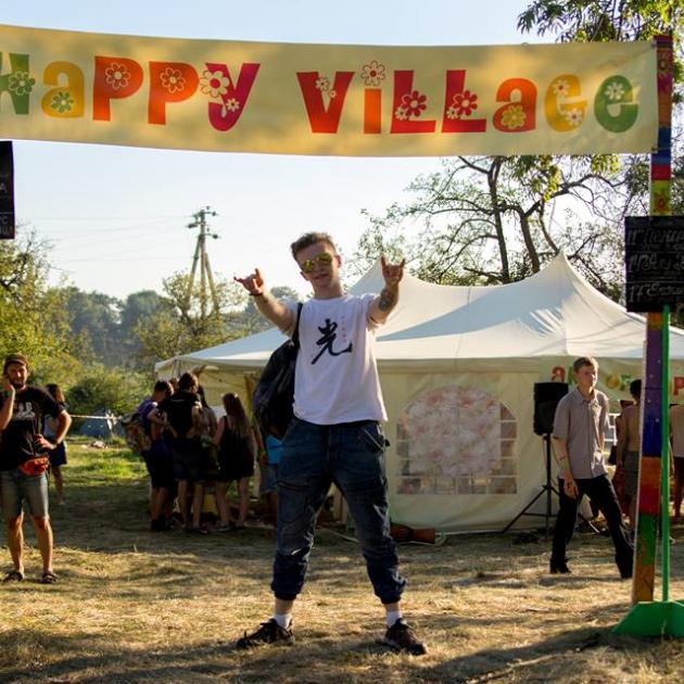 Майданчик HAPPY VILLAGE на фестивалі «Республіка»