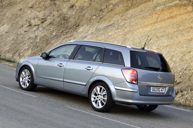 Opel Astra new SW умеет удивлять