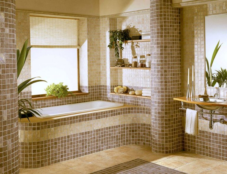 Особенности отделки ванной комнаты мозаичной плиткой.