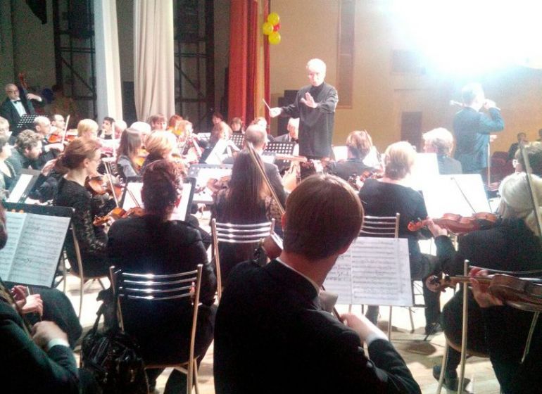 ​В Ульяновске II Российско-Китайский конгресс молодых предпринимателей открыл симфонический оркестр