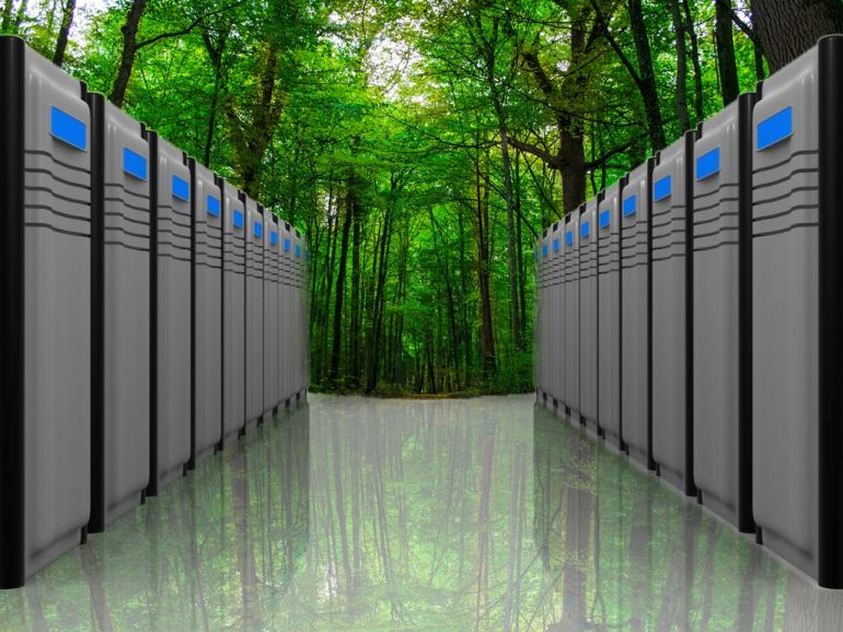 Node Pole - центр обработки данных Facebook в лесу