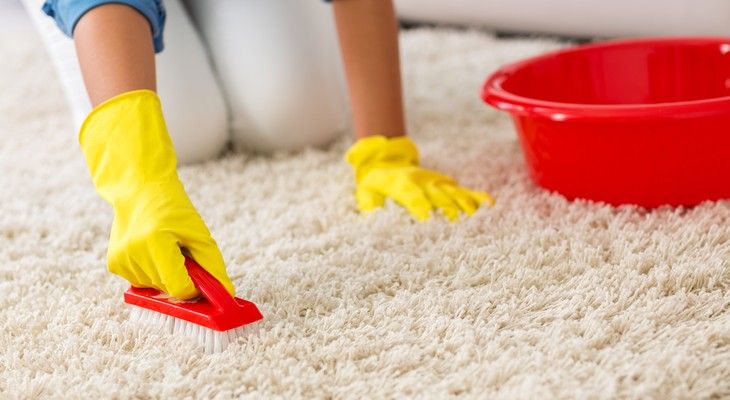 как отчистить ковёр дома