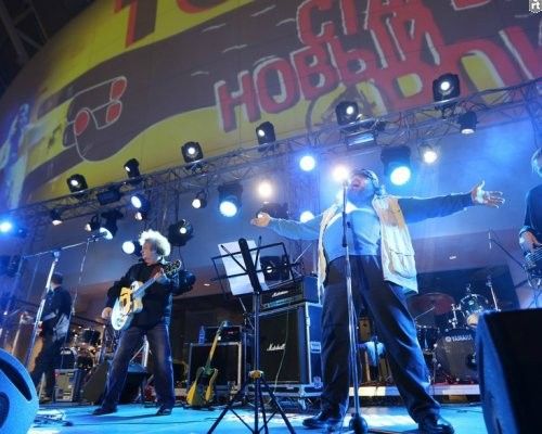 ​Онлайн-трансляцию фестиваля «Старый Новый Рок» от Tele2 посмотрели более 70 тыс. человек