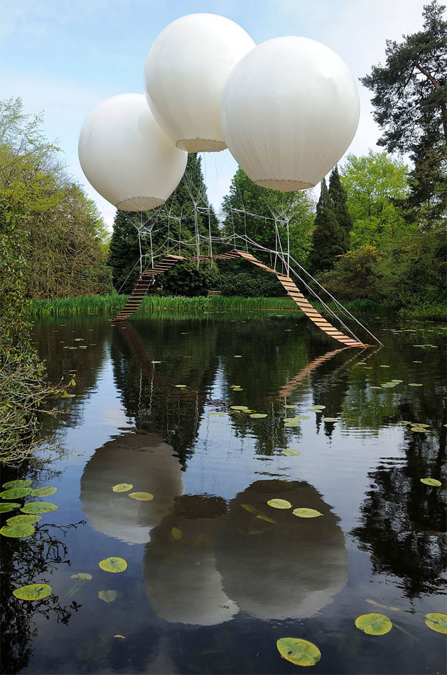 Мост на воздушных шарах, Великобритания