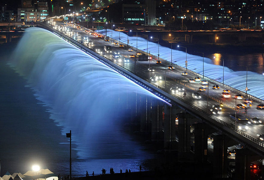 Мост Банпо, Южная Корея