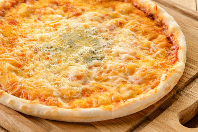 пицца с сыром